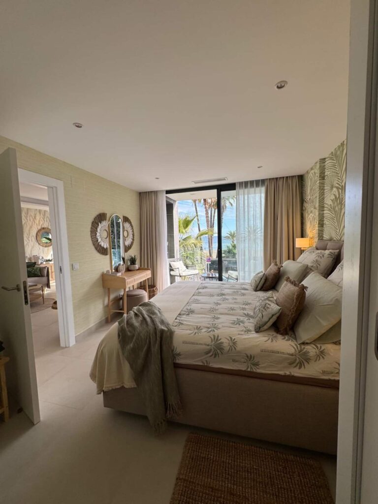 62b1e6bb-ad0a-453c-a055-0990aac700a6