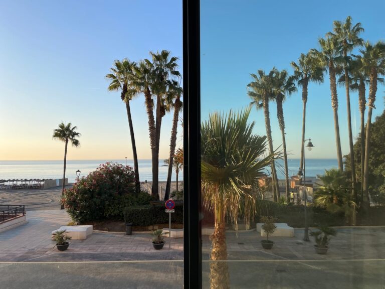 a8160ef5-2efb-4406-b6a4-3048b2b9f017